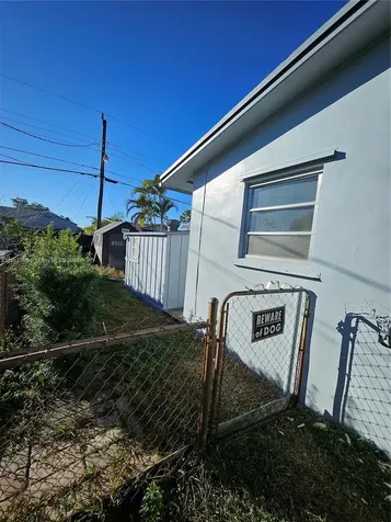 210 SW 68th Boulevard Pembroke Pines FL 33023