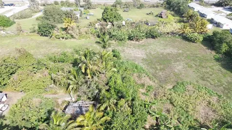 1033 NE 18th Street Belle Glade FL 33430