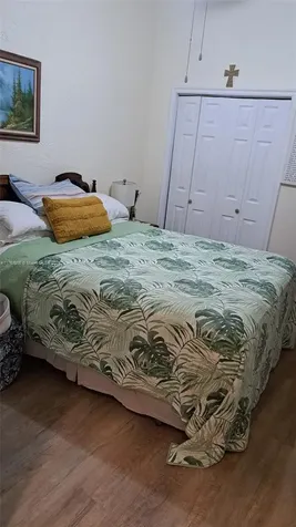 1100 SW 85th Terrace Pembroke Pines FL 33025