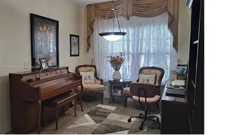 1100 SW 85th Terrace Pembroke Pines FL 33025