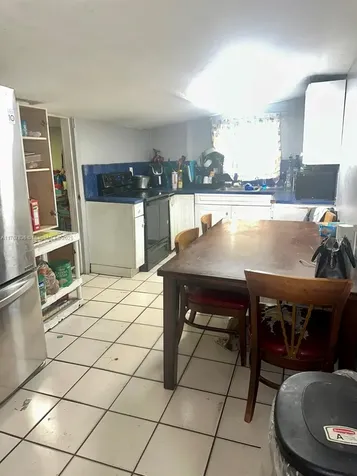 1739 NW 113th Terrace Miami FL 33167