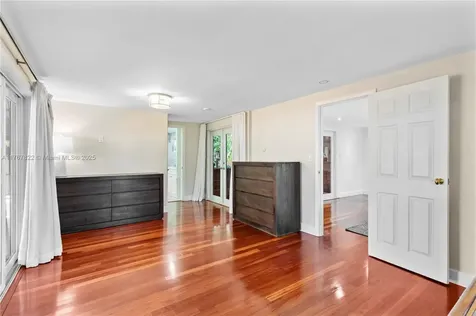 901 SW 9th Street Fort Lauderdale FL 33315