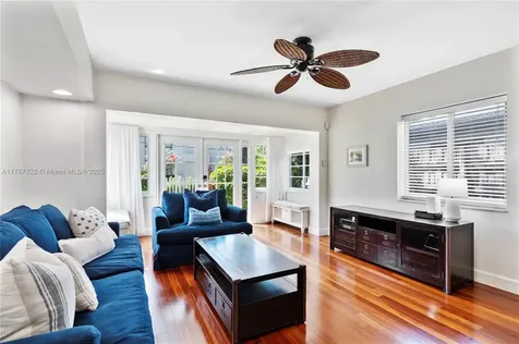 901 SW 9th Street Fort Lauderdale FL 33315