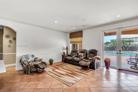 16254 SW 67th Terrace Miami FL 33193-5589