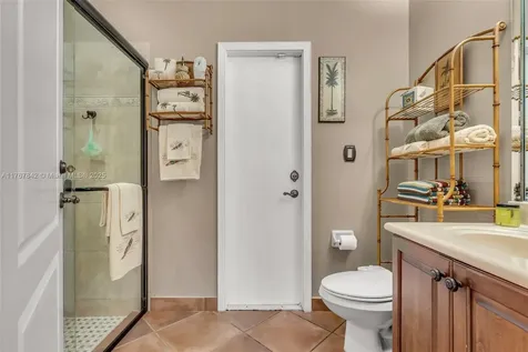 16254 SW 67th Terrace Miami FL 33193-5589