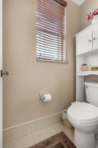 16254 SW 67th Terrace Miami FL 33193-5589