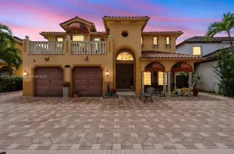 16254 SW 67th Terrace Miami FL 33193-5589