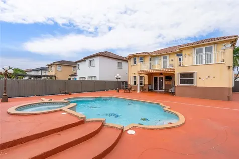 16254 SW 67th Terrace Miami FL 33193-5589