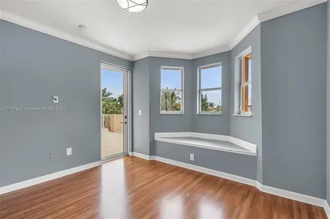 16254 SW 67th Terrace Miami FL 33193-5589