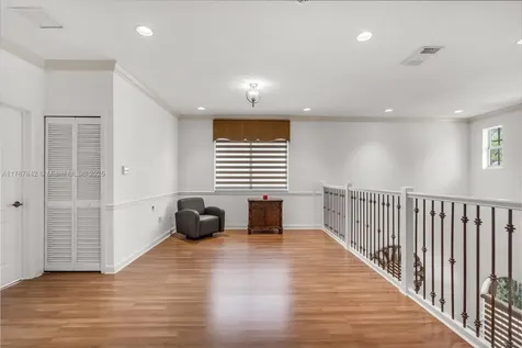 16254 SW 67th Terrace Miami FL 33193-5589