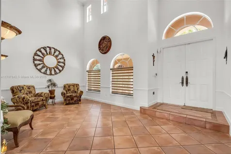 16254 SW 67th Terrace Miami FL 33193-5589