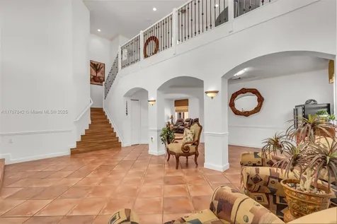 16254 SW 67th Terrace Miami FL 33193-5589