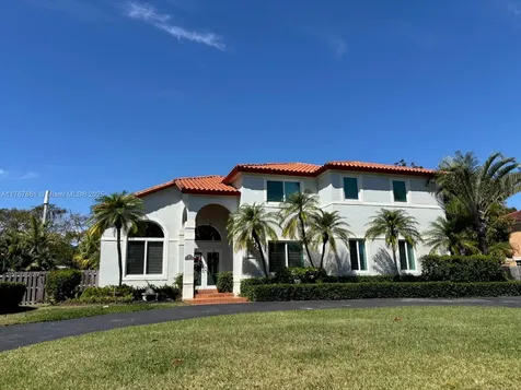 17658 SW 81st Court Palmetto Bay FL 33157