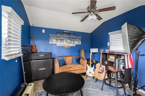 705 NE 15th Court Fort Lauderdale FL 33304