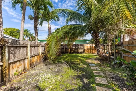 705 NE 15th Court Fort Lauderdale FL 33304