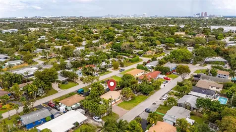 705 NE 15th Court Fort Lauderdale FL 33304