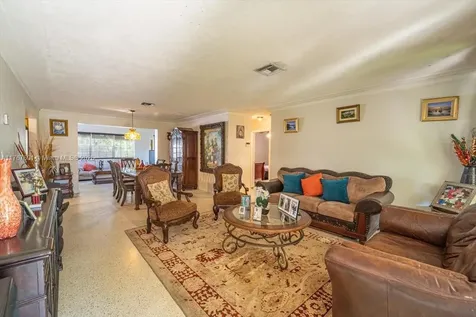 1300 SW 67th Way Pembroke Pines FL 33023