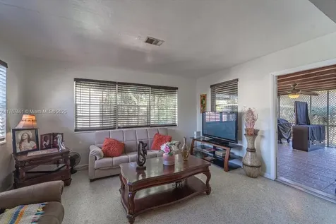 1300 SW 67th Way Pembroke Pines FL 33023