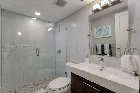 240 Galen Drive Key Biscayne FL 33149