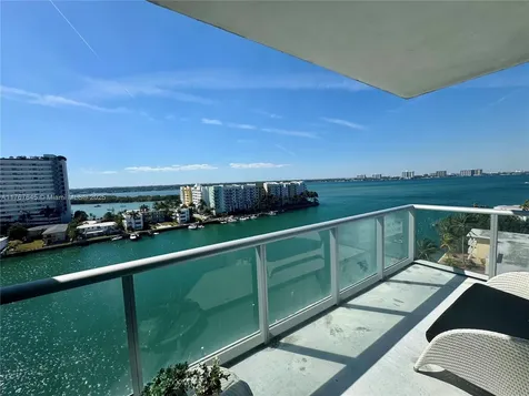 7930 East Drive North Bay Village FL 33141