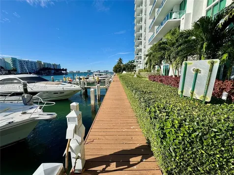 7930 East Drive North Bay Village FL 33141