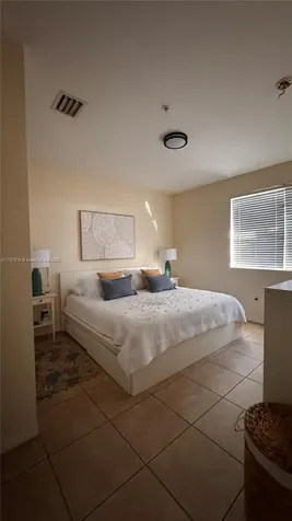 1033 SW 144th Avenue Pembroke Pines FL 33027