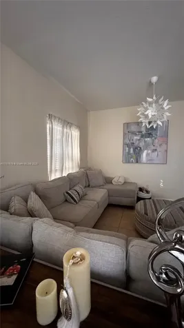 1033 SW 144th Avenue Pembroke Pines FL 33027