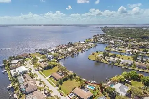 12167 Alumna Avenue Port Charlotte FL 33981