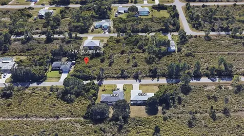12167 Alumna Avenue Port Charlotte FL 33981
