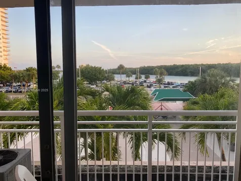 400 Kings Point Drive Sunny Isles Beach FL 33160