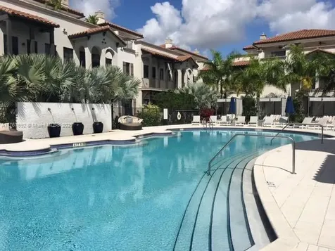 5189 NW 85th Avenue Miami FL 33166