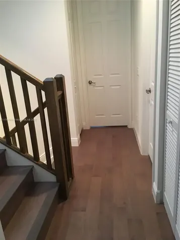 5189 NW 85th Avenue Miami FL 33166