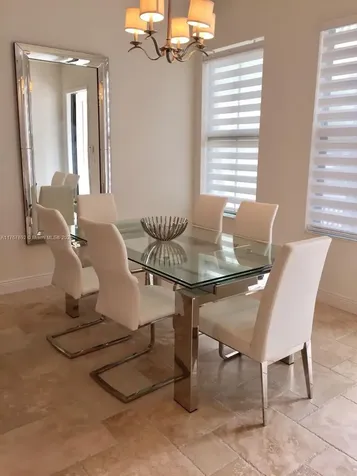 5189 NW 85th Avenue Miami FL 33166