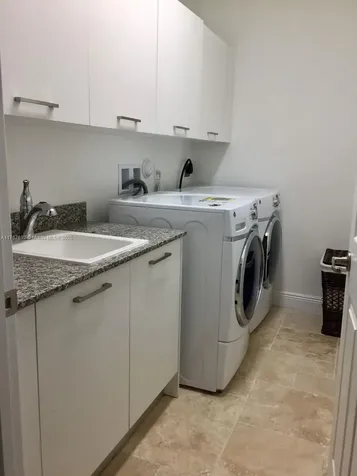 5189 NW 85th Avenue Miami FL 33166