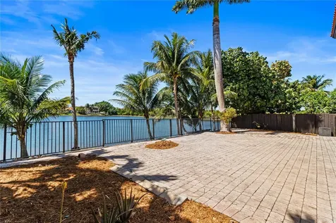 2080 SW 152nd Place Miami FL 33185