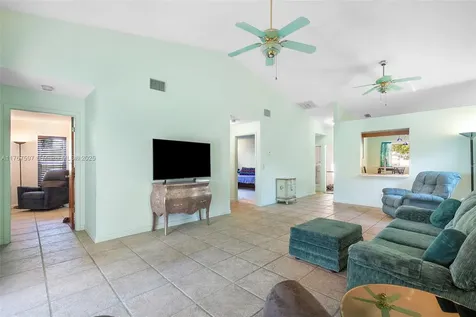 5976 SE Collins Avenue Stuart FL 34997