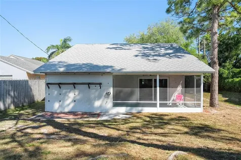 5976 SE Collins Avenue Stuart FL 34997