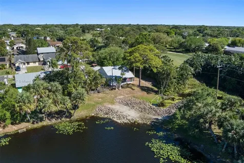 5976 SE Collins Avenue Stuart FL 34997