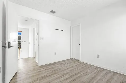 14621 S Beckley Square Davie FL 33325