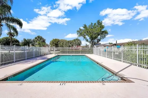 14621 S Beckley Square Davie FL 33325