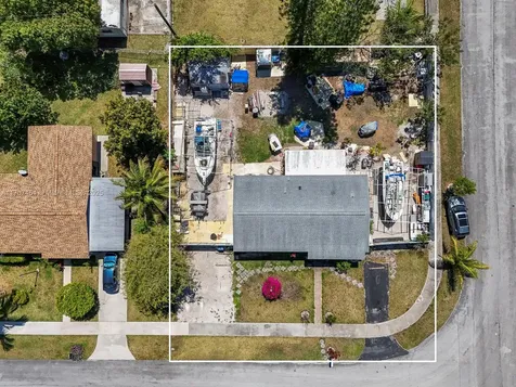 18754 SW 306th Terrace Homestead FL 33030