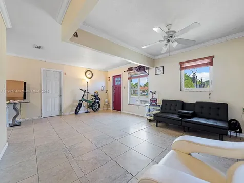 18754 SW 306th Terrace Homestead FL 33030
