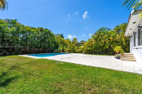 5736 SW 31st Street Miami FL 33155
