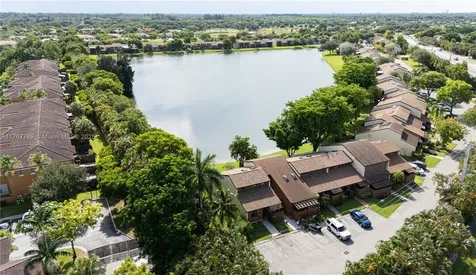 4291 S Pine Island Road Davie FL 33328