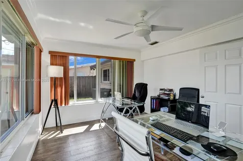 8821 NW 11th Street Pembroke Pines FL 33024