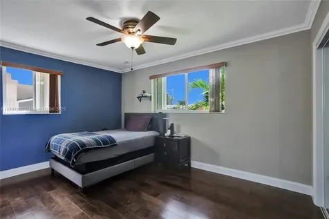 8821 NW 11th Street Pembroke Pines FL 33024
