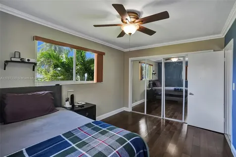 8821 NW 11th Street Pembroke Pines FL 33024