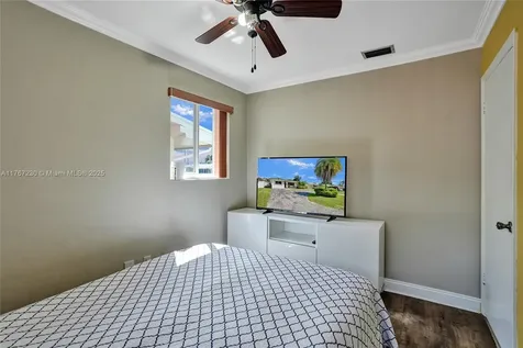 8821 NW 11th Street Pembroke Pines FL 33024