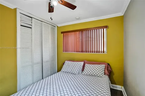 8821 NW 11th Street Pembroke Pines FL 33024