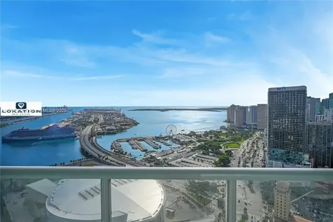 888 Biscayne Boulevard Miami FL 33132